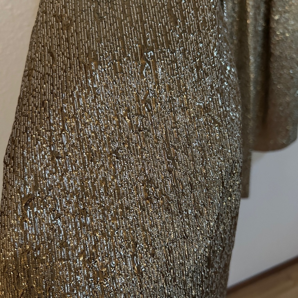Eliza J Textured Gold A-Line Skirt - Picture 4 of 8